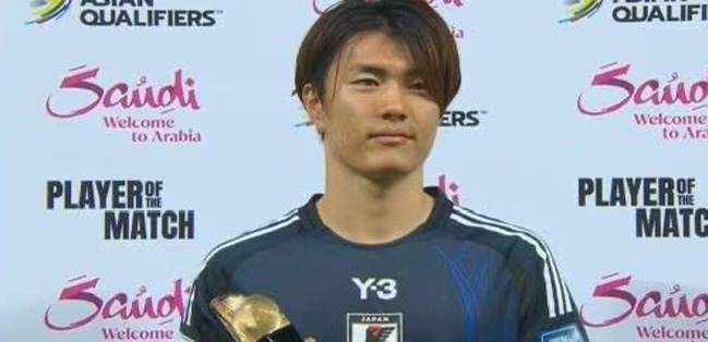 他有深刻的 他有深刻的