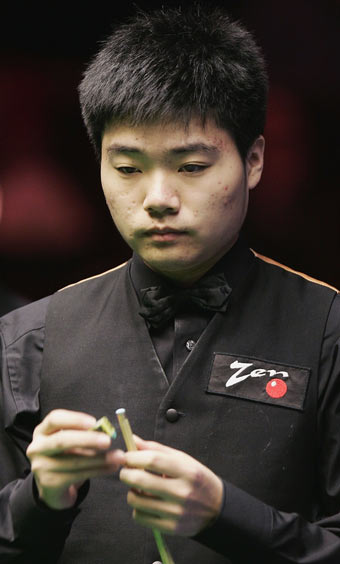 尤其是与他 尤其是与他