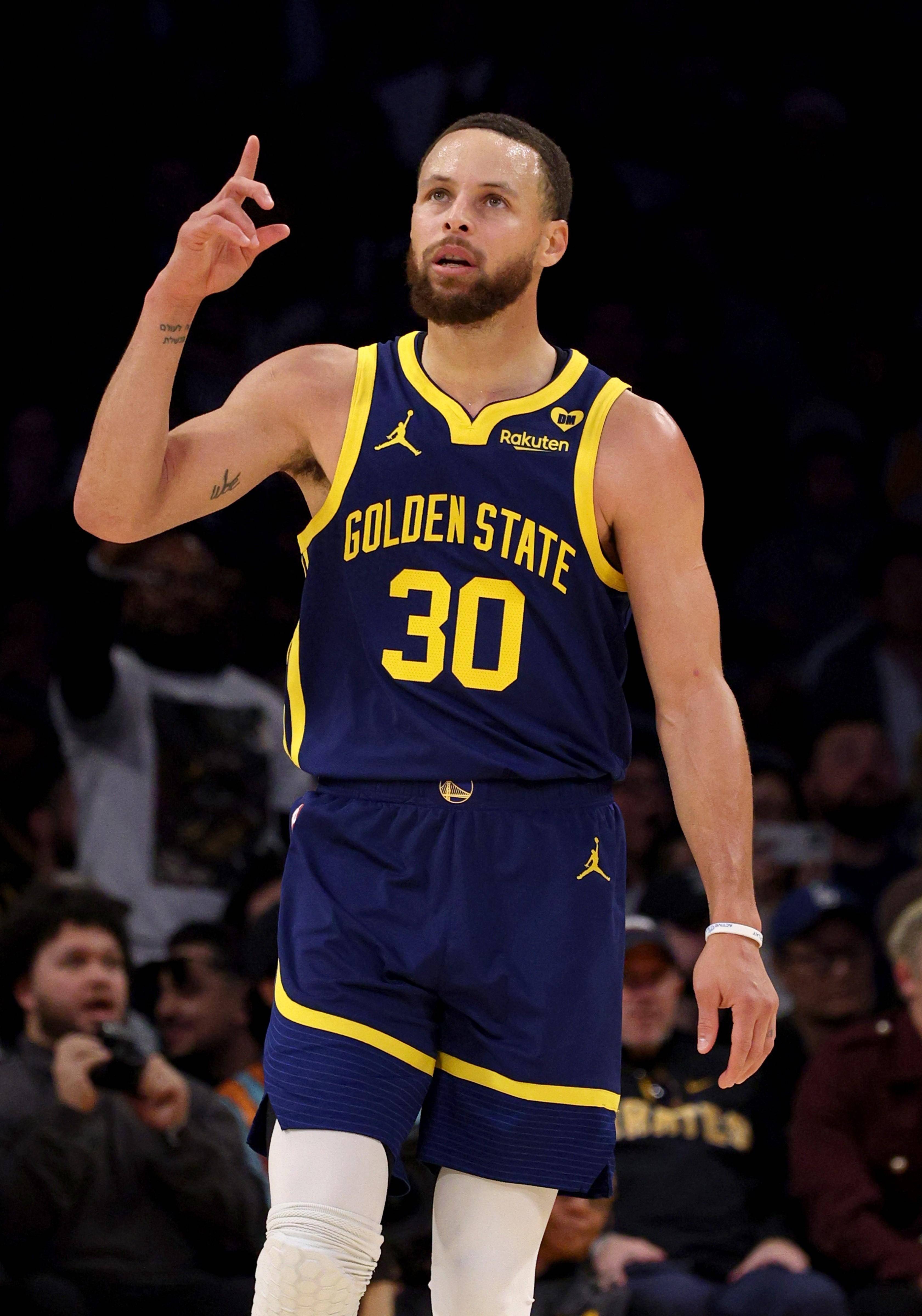 更是一个磨 更是一个磨