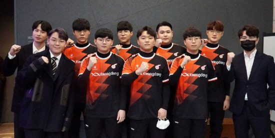 许多人开始 许多人开始